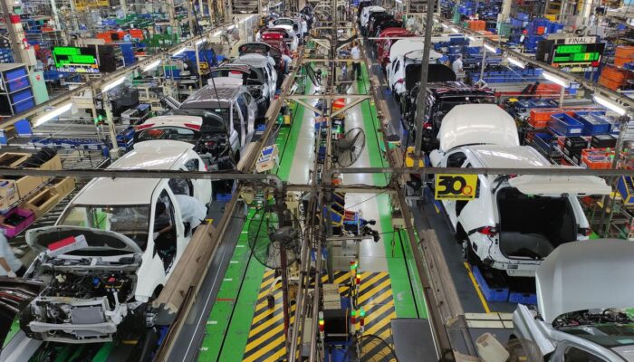 Pabrik BYD di Subang Perkuat Posisi Indonesia di Industri Kendaraan Listrik Produksi Massal Mobil BYD di Subang