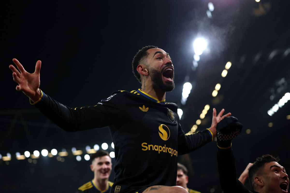 Manchester United Raih Kemenangan Dramatis di Emirates, Matheus Cunha Soroti Peran Michael Carrick