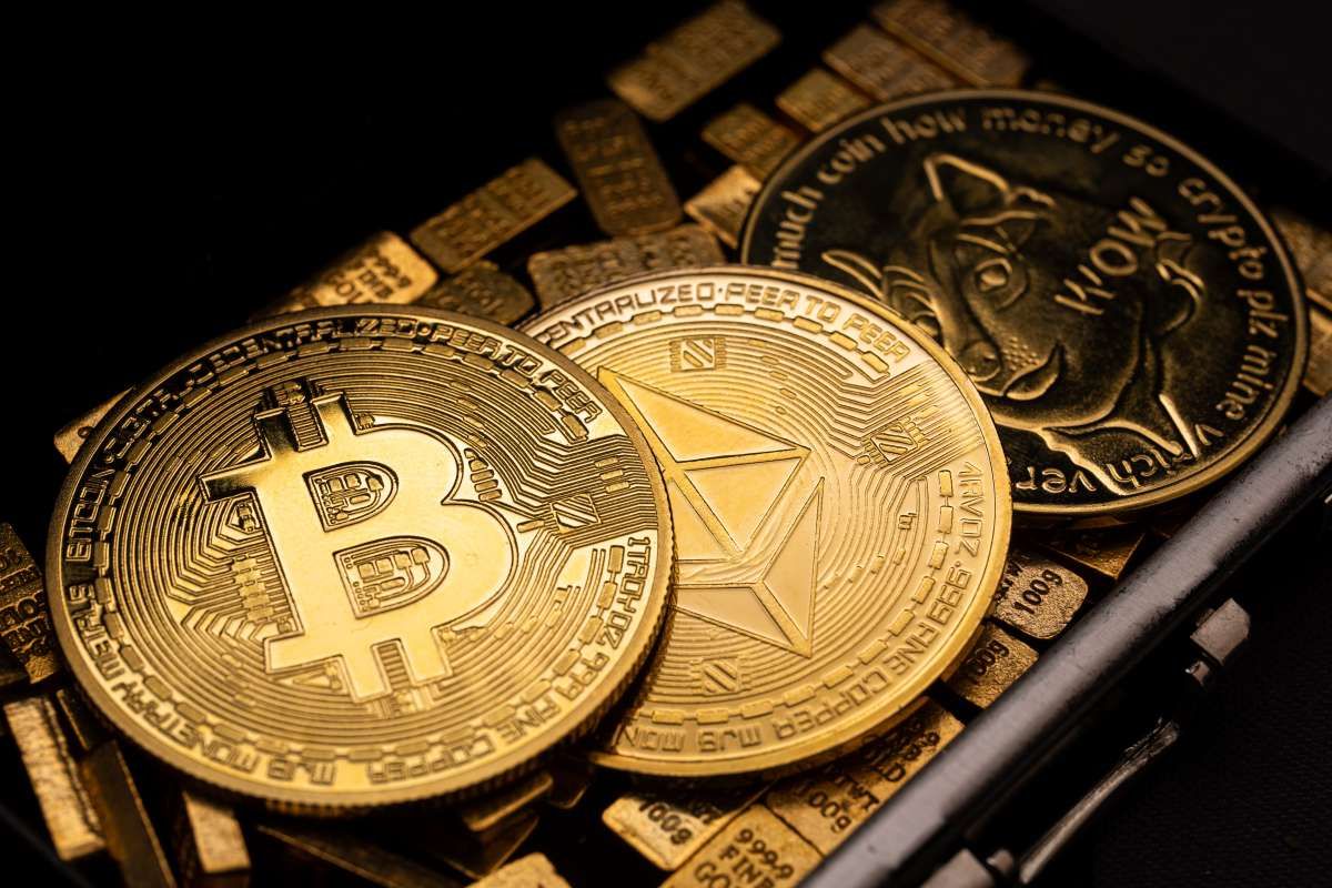 bitcoin-tertekan-di-bawah-us73-000-investor-mulai-beralih-ke-mode-defensif