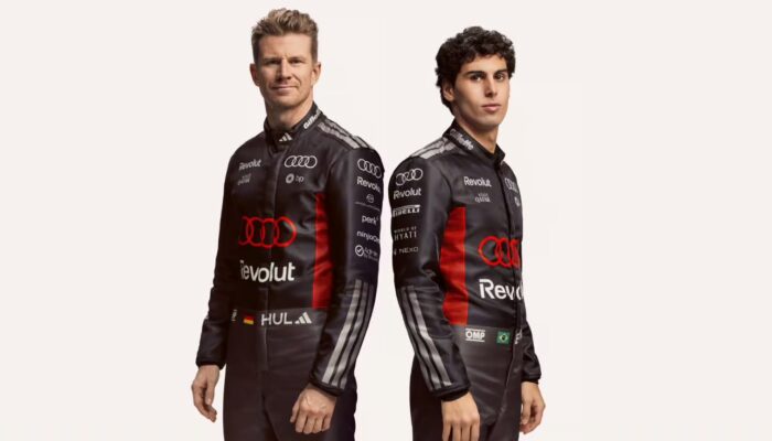 Audi menyerahkan kemudi R26 kepada dua pembalap, yaitu Nico Hülkenberg dan Gabriel Bortoleto.