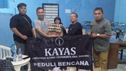 Fokus Pemulihan Pasca-Banjir, KAYAS Salurkan 320 Paket Sanitasi dan Pangan untuk Warga Pantura Subang