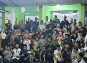 Nisfu Syaban, Ponpes Riyadhus Solihin Bantu Yatim dan Korban Banjir