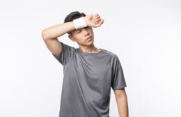 Olahraga Rutin Belum Tentu Bikin Kulit Cerah, Kenapa Bisa Terjadi?