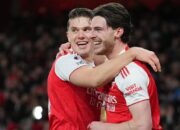 Sikap Buruk Suporter Tottenham di Derbi London Utara: Ejek Declan Rice dengan Foto Kekasihnya