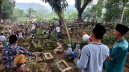 Kenapa Banyak Orang Ziarah Kubur Sebelum Ramadhan? Ini Penjelasannya