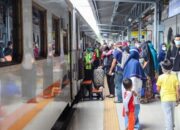Lonjakan Penumpang Kereta Api di Jabar, Pemudik Mulai Beralih dari Jalan Raya