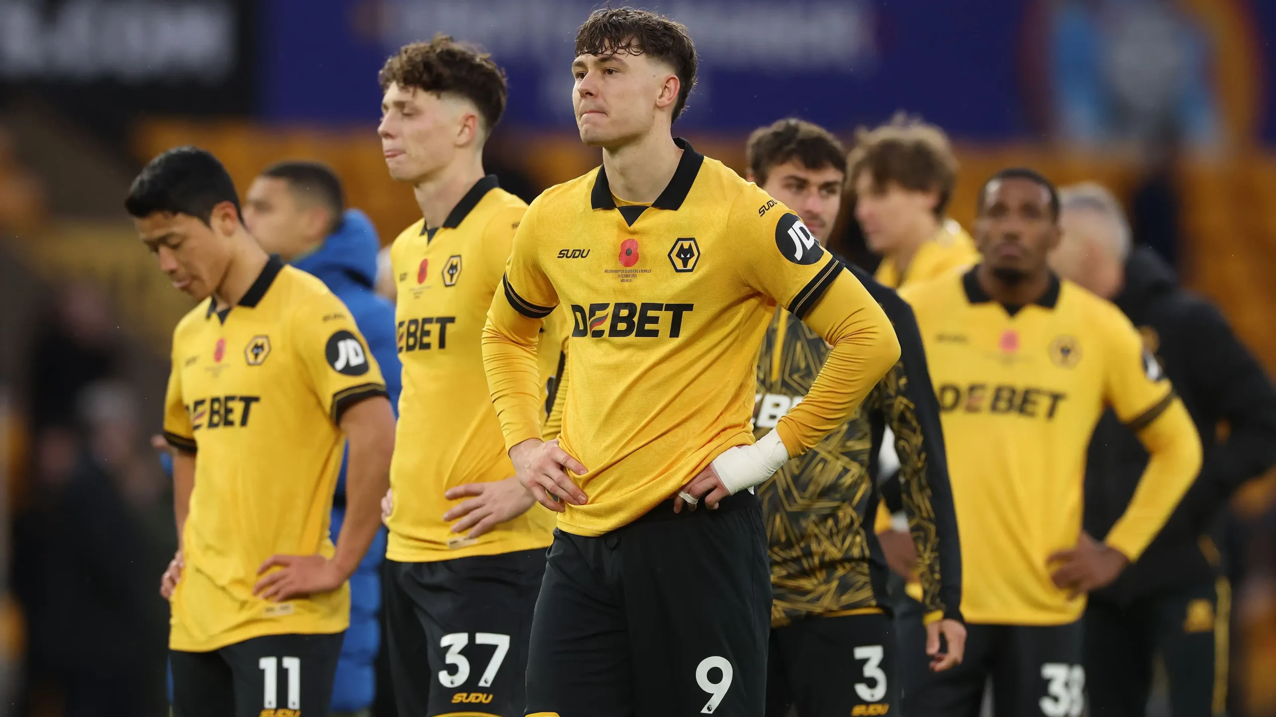 Wolves Turun Kasta, Alarm Bahaya untuk Tim Papan Bawah Premier League