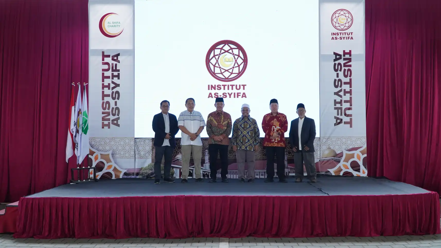 Agenda Peresmian STIQ As-Syifa Menjadi Institut As-Syifa