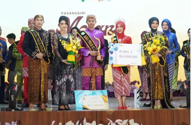 Mojang Panilih Subang Naura Aisya Salsabila Soroti Peran dan Tantangan Perempuan di Era Digital