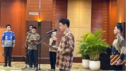 Menkeu Purbaya Lantik 5 Pejabat Eselon II Kemenkeu, Tekankan Integritas dan Keteladanan Pemimpin