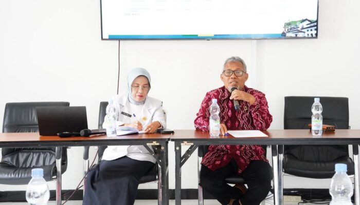 Kelulusan Bukan Akhir Perjuangan, dr Encep Sugiana Ajak Siswa Terus Kembangkan Diri