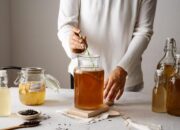 Kebanyakan Makan Daging? Ini 5 Minuman yang Bisa Bantu Redakan Lambung