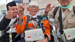 Tak Kenal Usia, Mbah Mardi 103 Tahun Berangkat Haji Setelah Puluhan Tahun Menabung