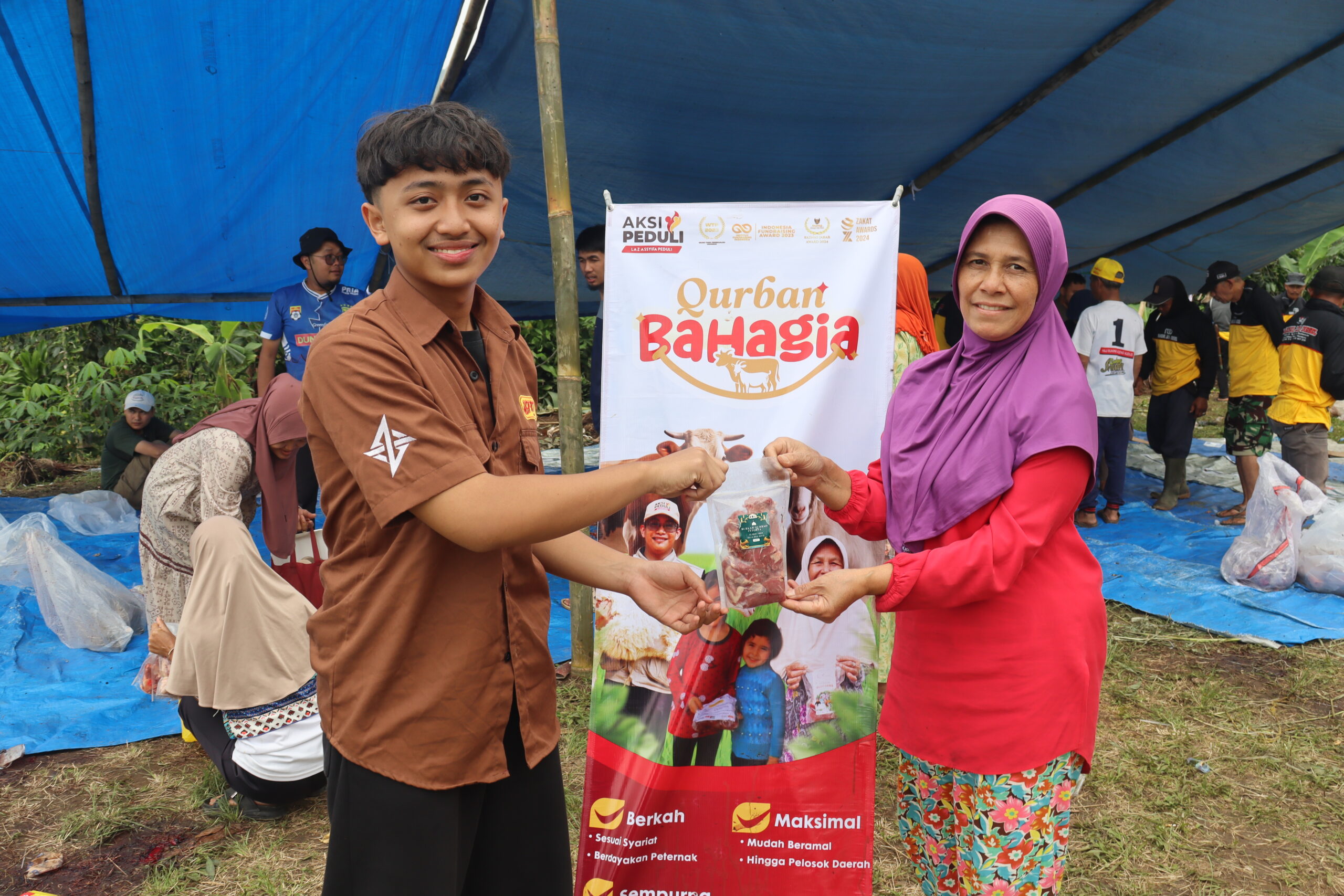 Qurban Pelajar As-Syifa Boarding School, Dari Ruang Kelas Menuju Pengabdian untuk Masyarakat