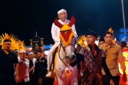 Rangkaian Peringatan Milangkala Tatar Sunda 2026 Dimulai, Mahkota Binokasi Dikawal Kirab Agung