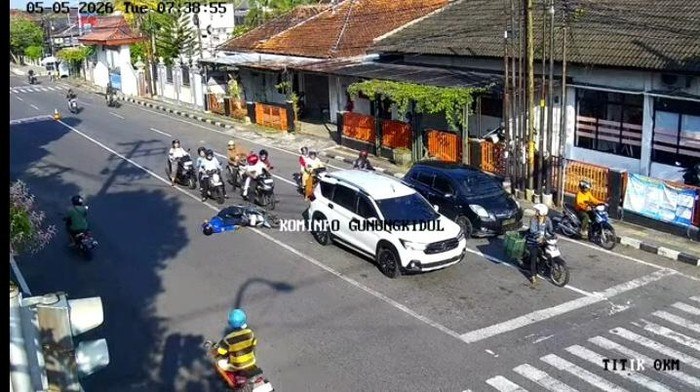 Petugas Damkar Gunungkidul Pingsan di Jalan Diduga Akibat Kelelahan Bertugas