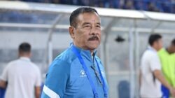 Jelang Lawan Persija, Umuh Muchtar Minta Persib Tampil Habis-habisan