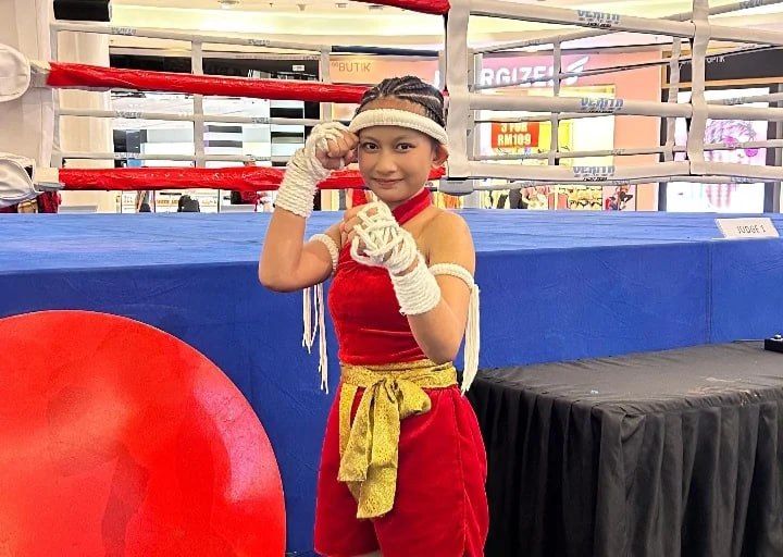 Atlet Muaythai Subang Nay Sunda Silviadi Bawa Nama Indonesia ke Kancah Internasional