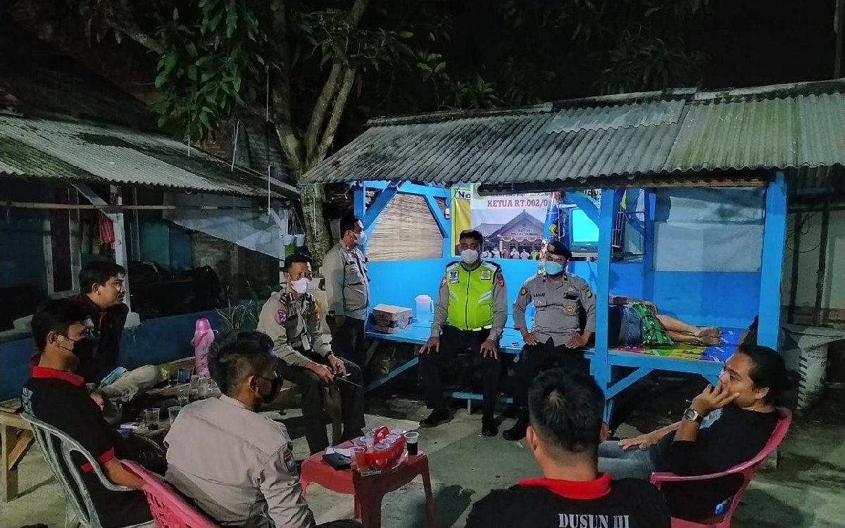 Subang Digegerkan Isu Teror Pocong, Aparat Minta Warga Tidak Mudah Percaya