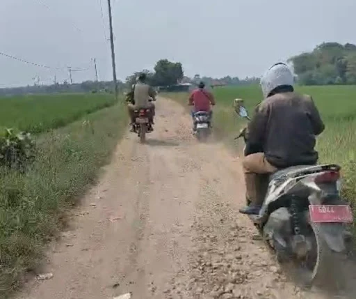 Jalan Penghubung Pangsor-Sumurgintung Masuk Skala Prioritas, Pemcam Pagaden Barat Dorong Percepatan Perbaikan