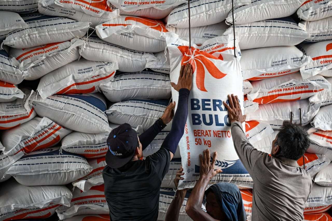 Stok Beras Bulog Subang-Purwakarta Capai 70 Ribu Ton, Ketahanan Pangan Dipastikan Stabil