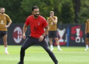 Ruben Amorim Mulai Bentuk Wajah Baru AC Milan, Filosofi Permainan Rossoneri Mulai Berubah
