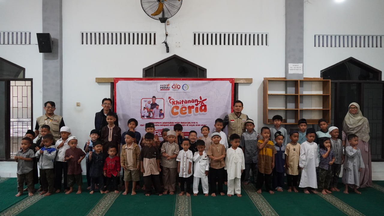 Khitan Massal Gratis Assyifa Peduli Bantu 50 Anak Jalani Syariat