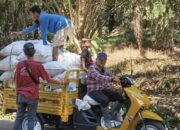 Sampah di Jalan Kumpay–Kasomalang Segera Diangkut, Kepala Desa Kumpay Bergerak Cepat
