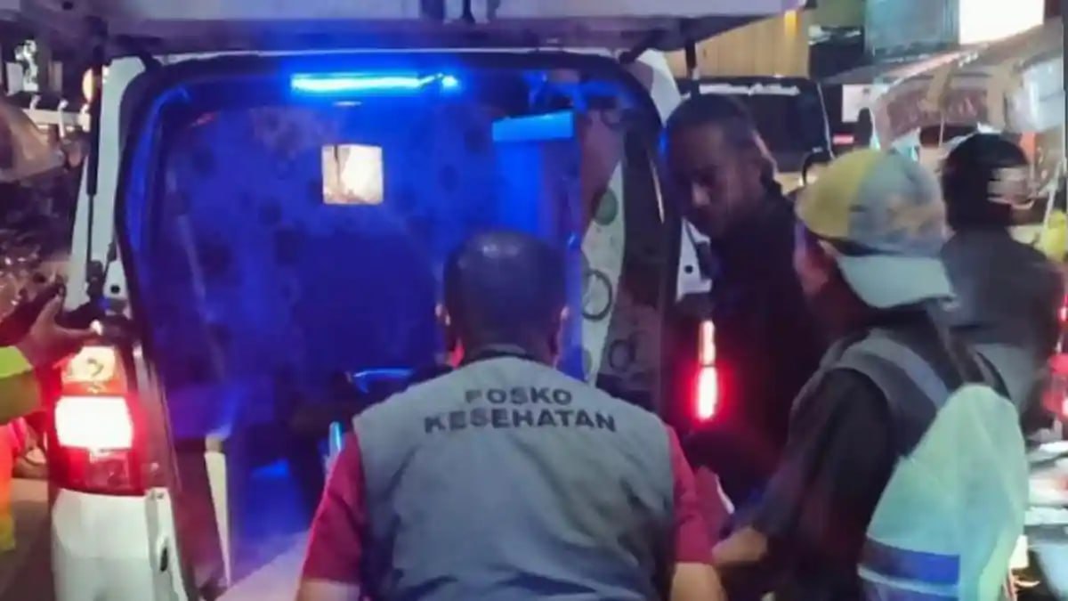 Sepeda Motor Hantam Truk di Tanjungsari, Kakak Beradik Pengendara Motor Kritis