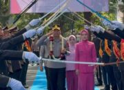 Resmi Bertugas, AKBP Andi Purwanto Disambut Prosesi Pedang Pora di Polres Subang