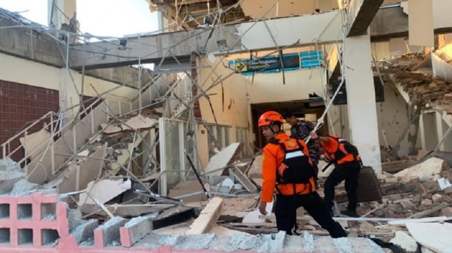 Korban Gempa NTT Bertambah, 69 Orang Meninggal dan 292 Luka-Luka