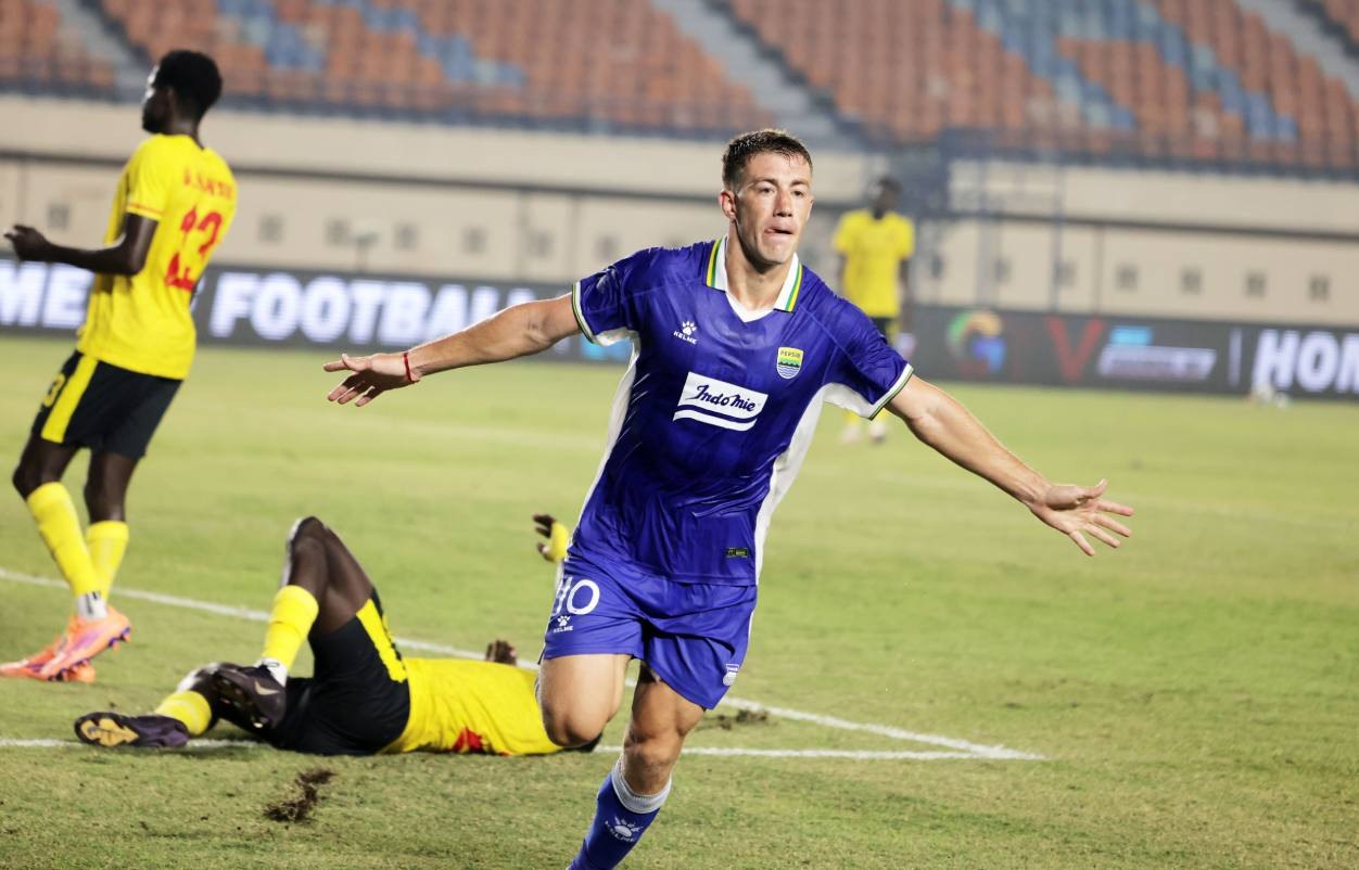 Mariano Peralta Cetak Gol Menit Akhir, Persib Bandung Bungkam Manila Digger