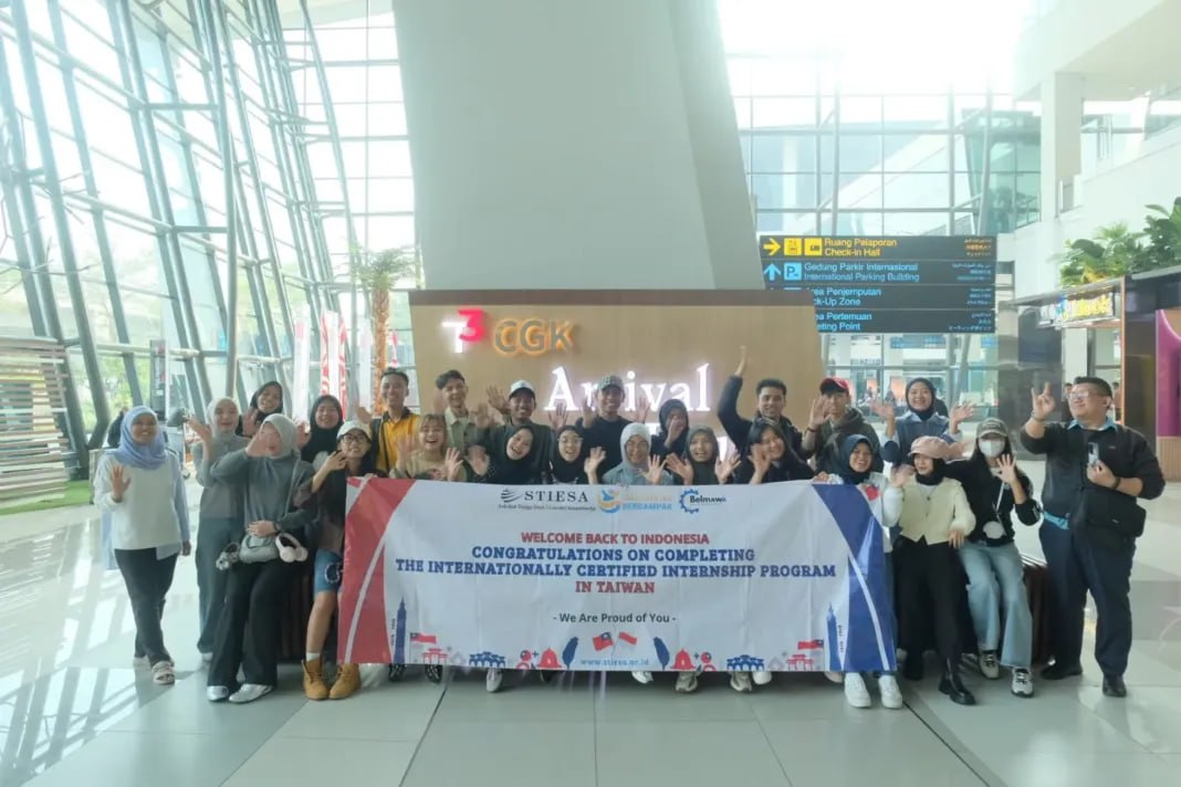 Pulang Magang dari Taiwan, Mahasiswa STIESA Subang Bagikan Pengalaman Berharga