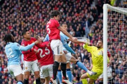 Harry Maguire Bela Michael Carrick, Pemain Manchester United Diminta Bertanggung Jawab atas Tren Negatif