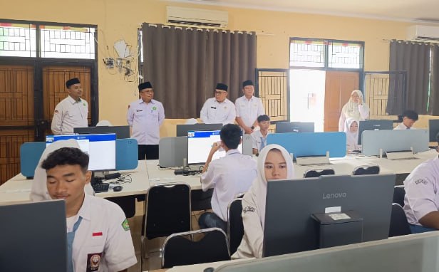 Kemenag Pantau Pelaksanaan TKA di MAN 1 Subang, Evaluasi Mutu Pembelajaran Jadi Fokus
