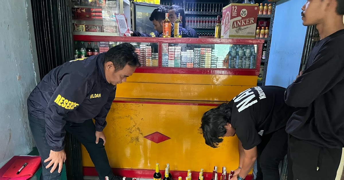 Polres Subang Sita 111 Botol Miras di Ciater dalam Operasi Antik Lodaya 2026
